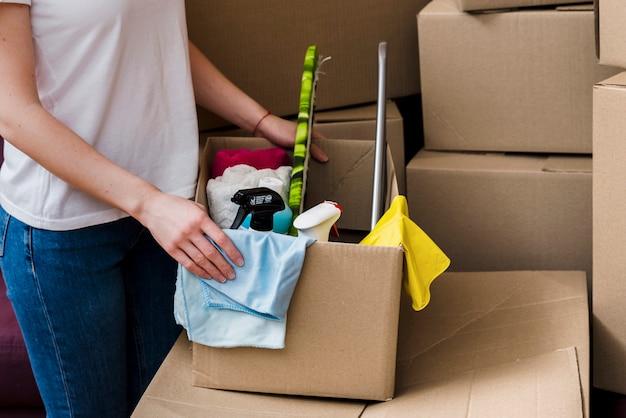 DIY Move In/Move Out Cleaning Tips