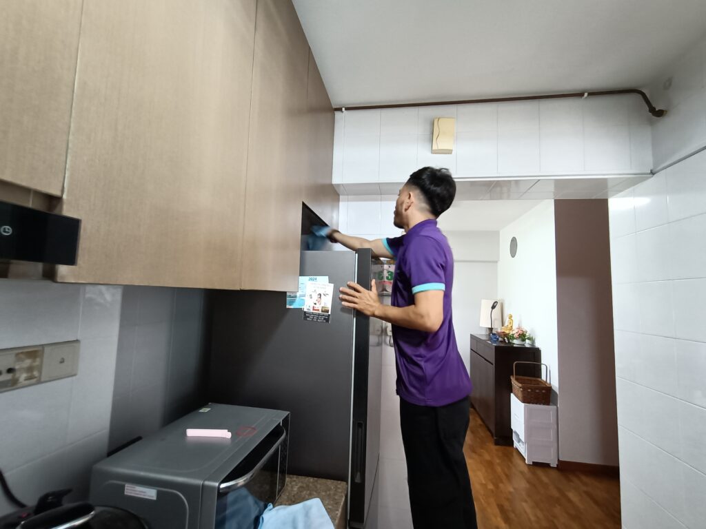 Kitchen Cleaning