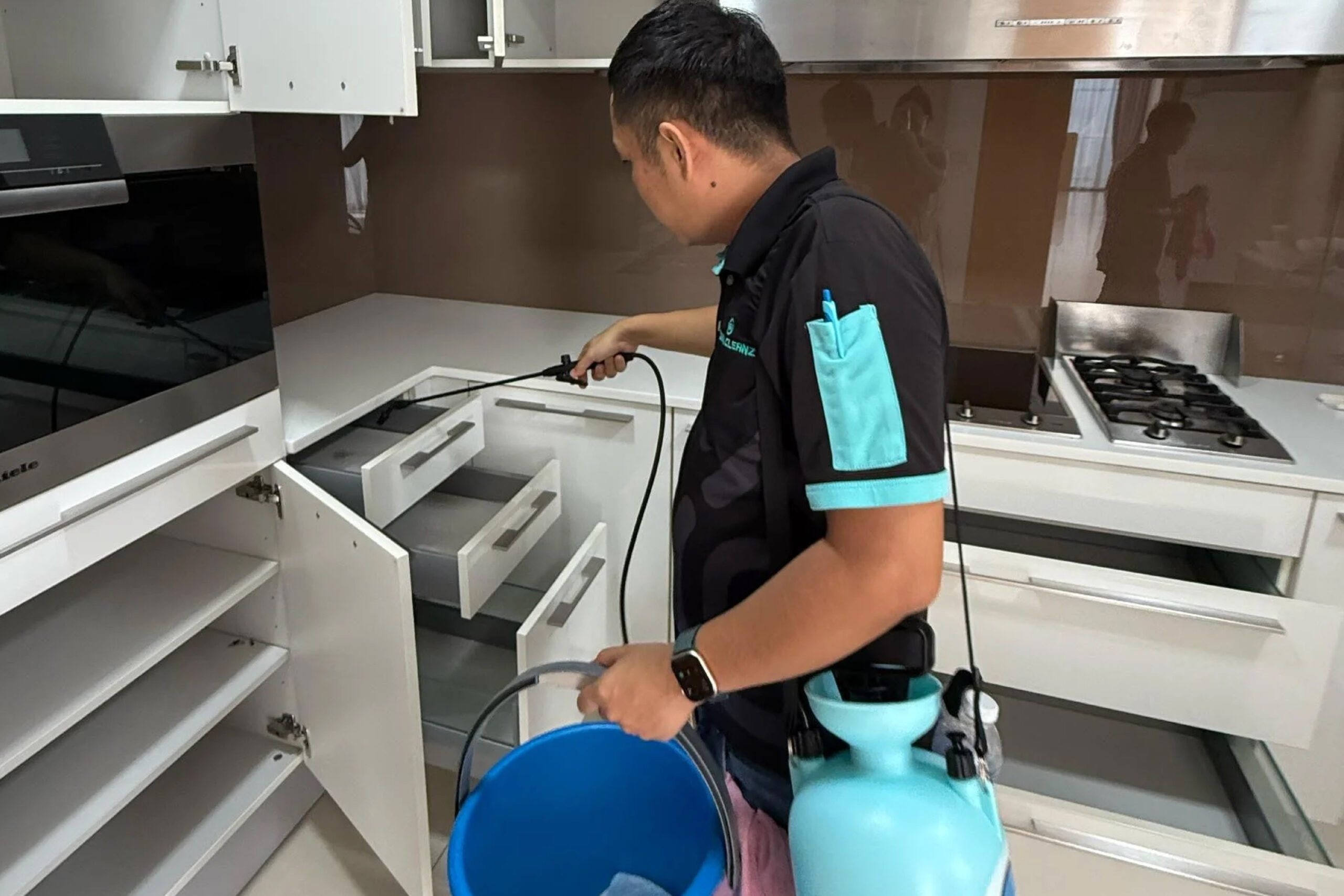 Formaldehyde Removal Singapore.jpeg scaled
