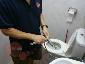 Homecleanz licensed plumbers work fast and efficiently and are willing to serve you anytime and anywhere be it day or night and at central locations or peripheral areas. 300x225 1 1