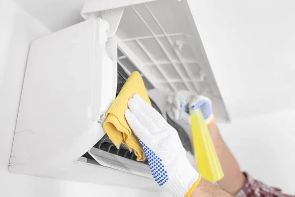 Aircon Cleaning by TotalCleanz