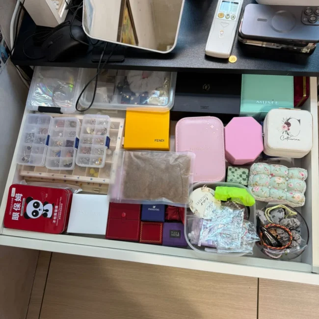 total cleanz decluttering citysquare drawer misc 3