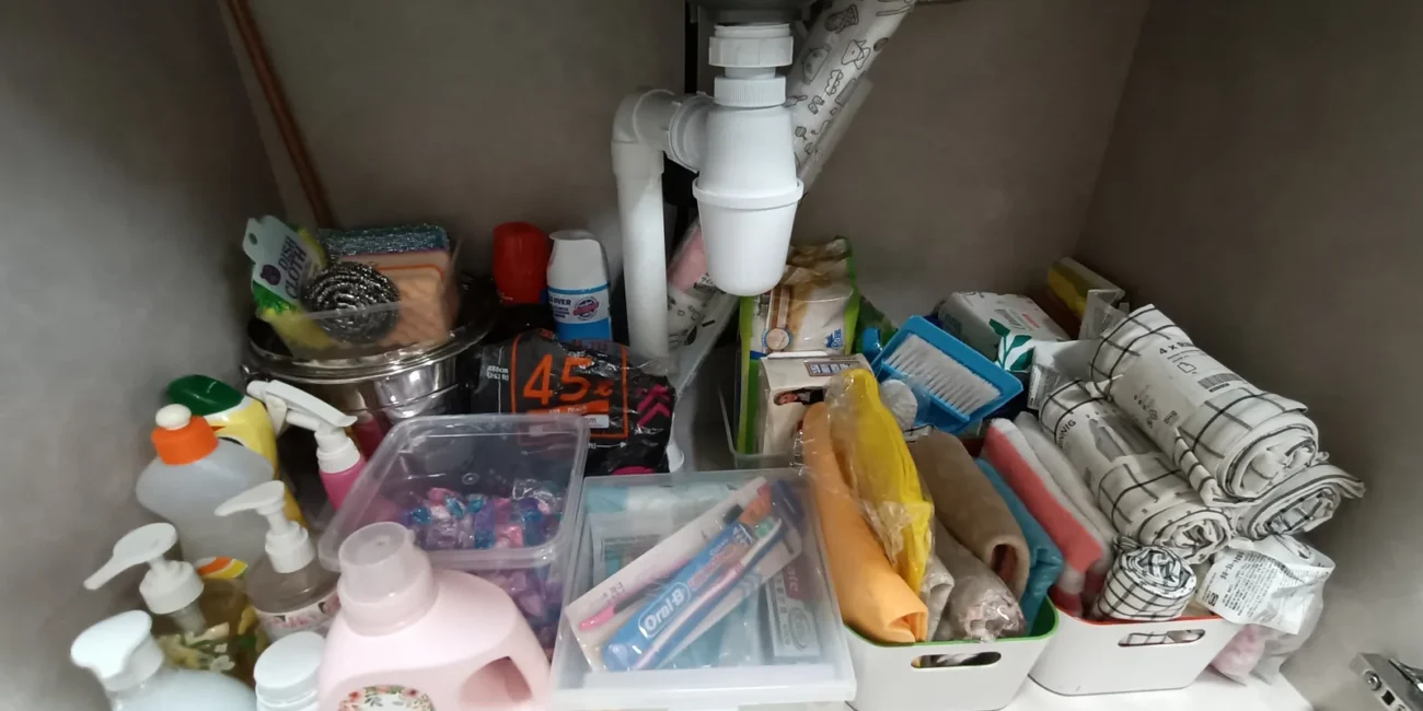 total cleanz decluttering punggol cabinet before 1 1