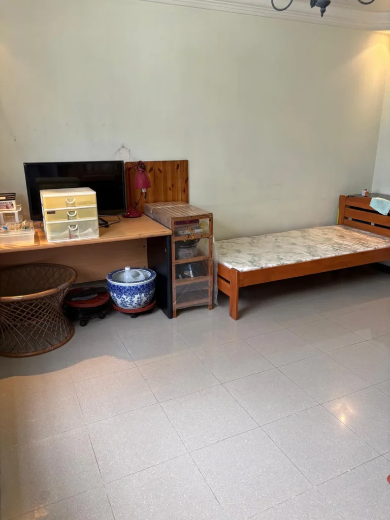 total cleanz decluttering yung ping road bedroom after 1