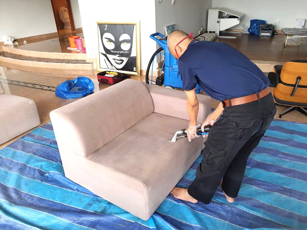 upholstery sofa cleaning